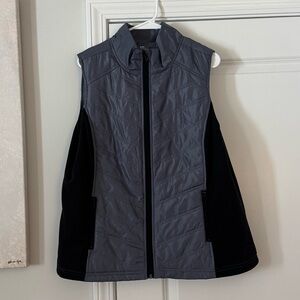 Exertek Women's Black and Gray Quilted Vest